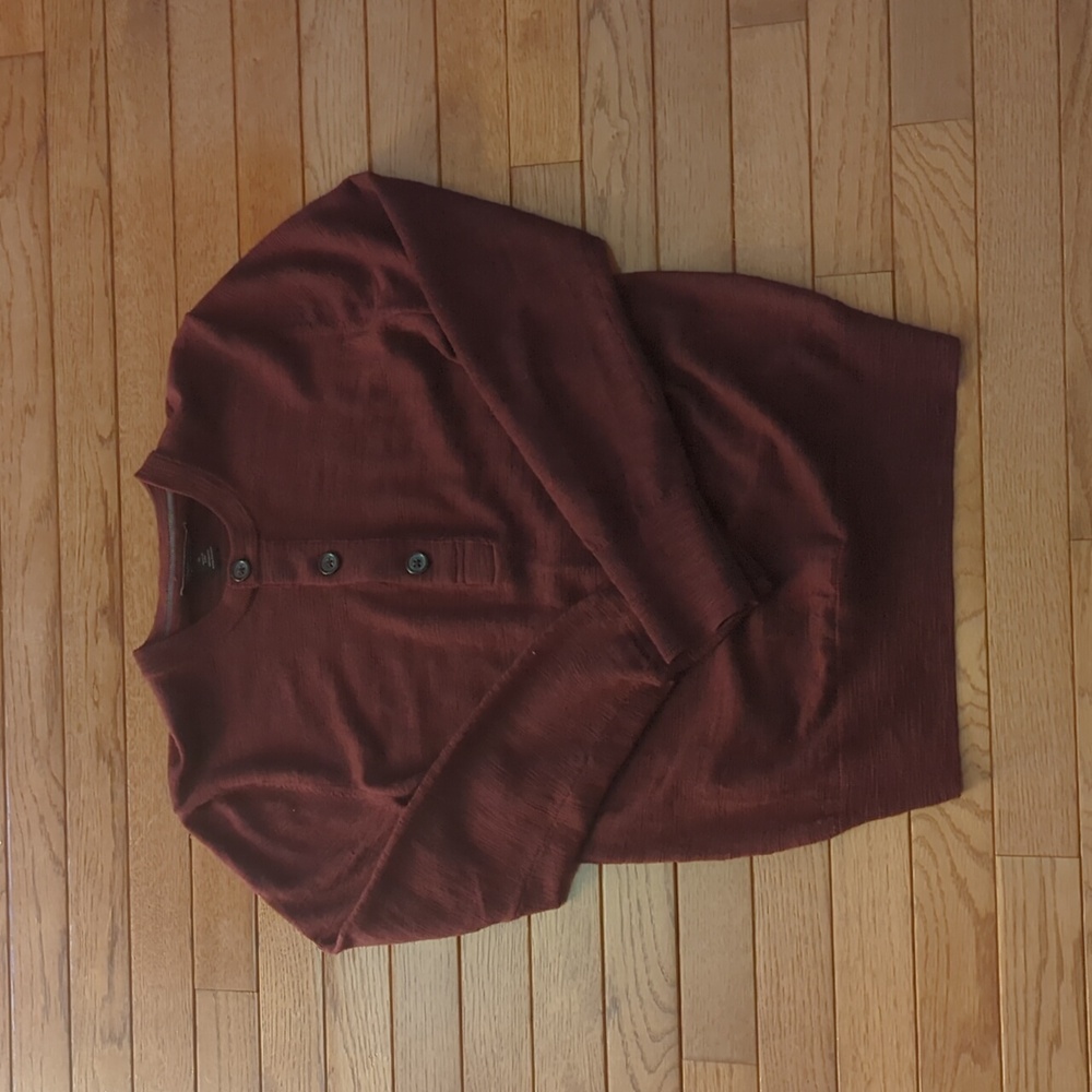 Banana Republic 100% Merino Wool Henley Sweater (Very Good Condition)